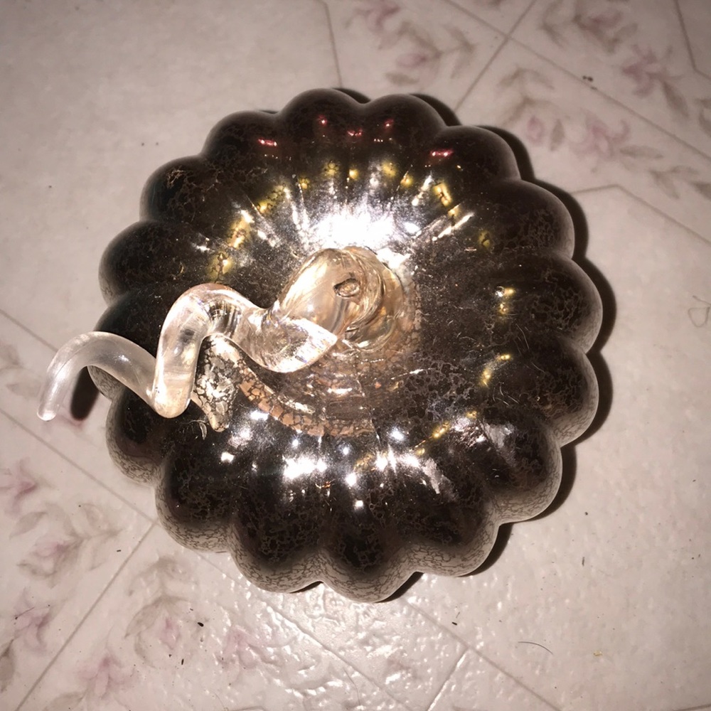 Light up glass pumpkin
